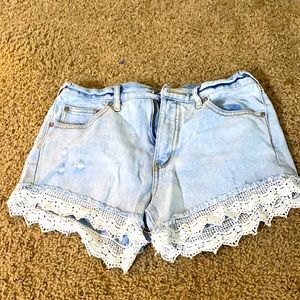 Free people lace short